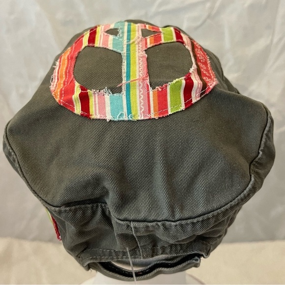 Women's Olive Green Adjustable Newsboy Cap with Colorful Peace Sign Patch - Picture 8 of 9
